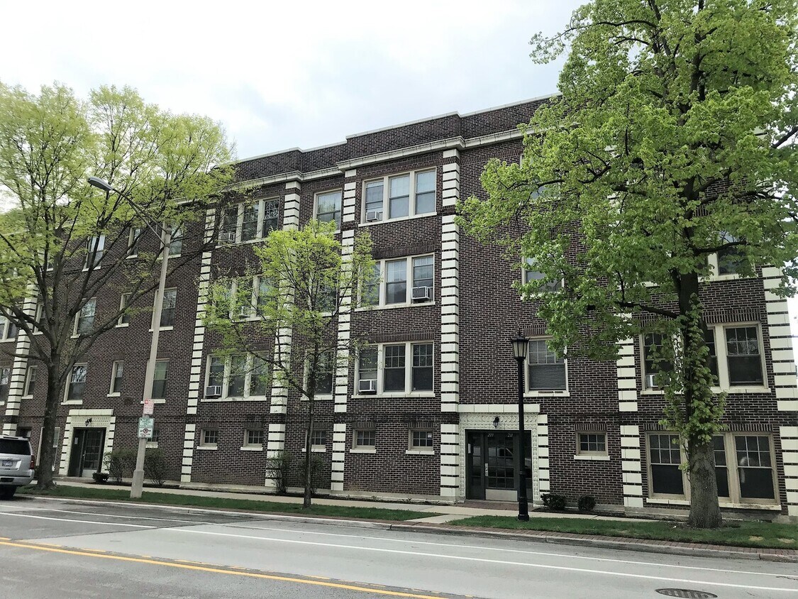 Foto principal - 209 Chicago Ave