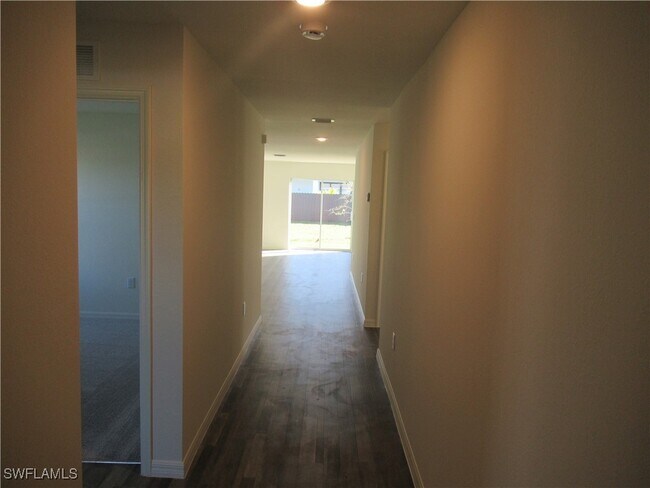 Foto del edificio - 22 NW 7th Terrace