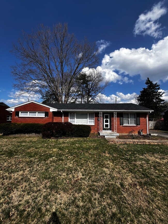 Building Photo - 4304 Statton Rd