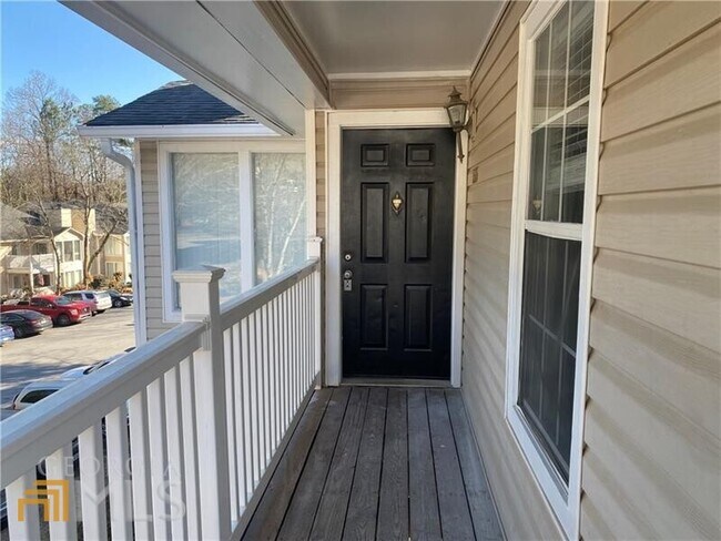 Building Photo - 1604 Augusta Dr