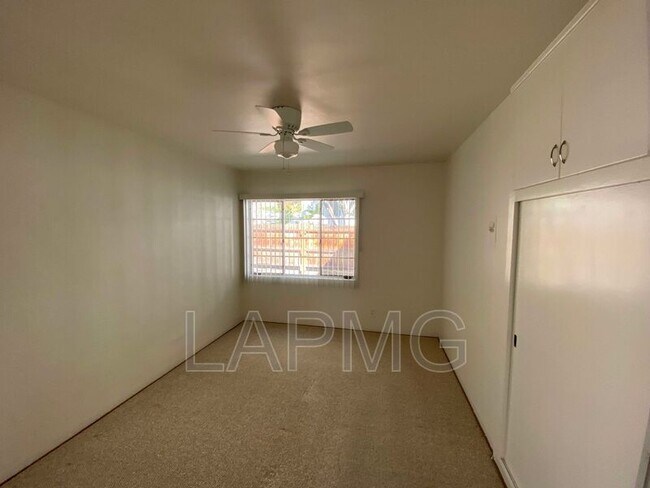 Foto del edificio - 626 E Harvard Rd