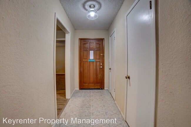 Building Photo - 2 br, 2 bath House - 5621 S Harvard Ct