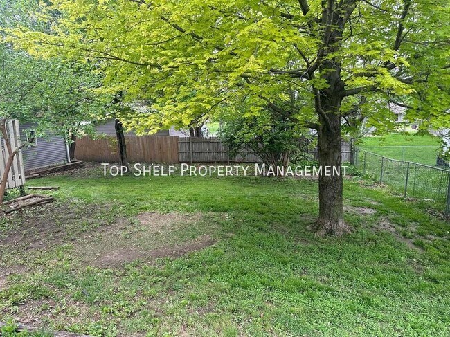 Foto del edificio - 1025 6th St NW