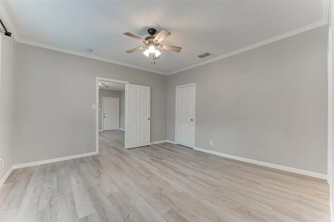 Foto del edificio - 803 N McKinney St