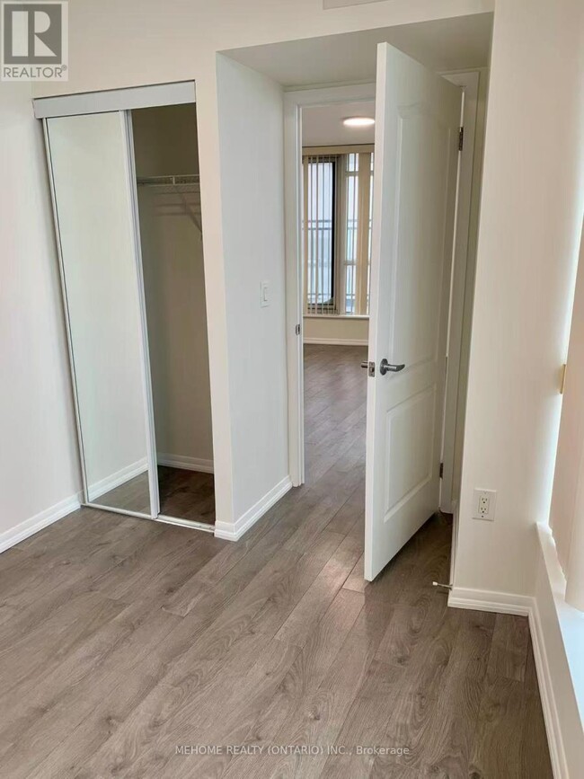 Building Photo - 800 Lawrence Ave W