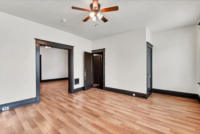 Building Photo - 2720 Texas Ave