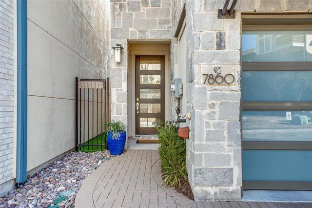 Foto del edificio - 7860 Minglewood Ln