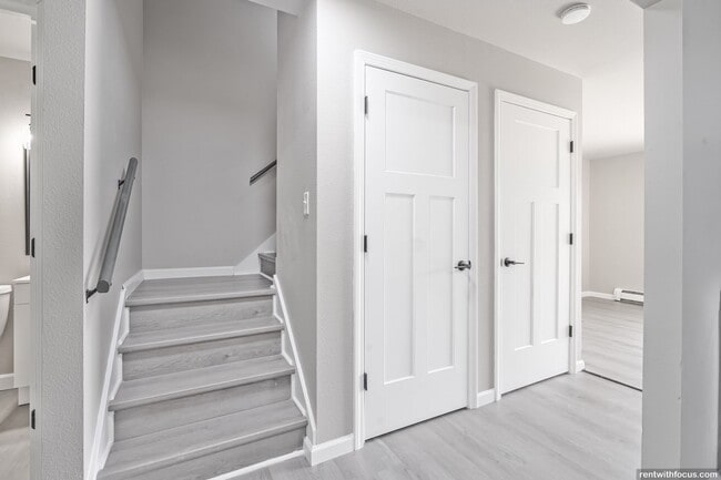 Interior Photo - 2001-2015 Evans St