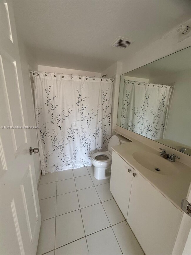 Foto del edificio - 15410 SW 284th St