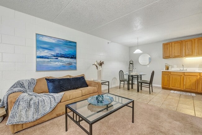 Photo - Campus Walk Apartments