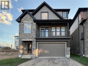 Building Photo - 347 Canada Plum St