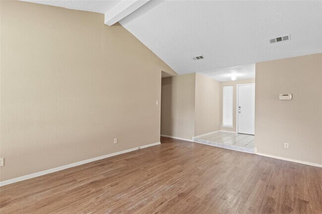 Building Photo - 4522 Mossygate Dr
