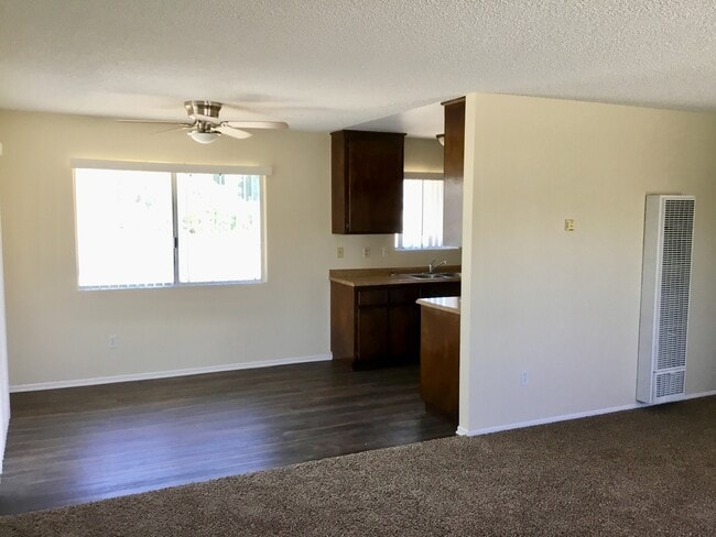 Building Photo - Goleta-6309