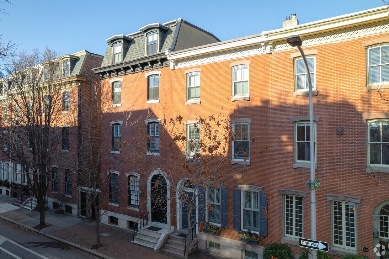 Foto principal - 2119 Pine St
