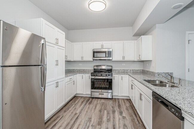 Foto del edificio - 1152 Brian Ct W