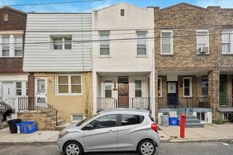 Building Photo - 1320 S Newkirk St