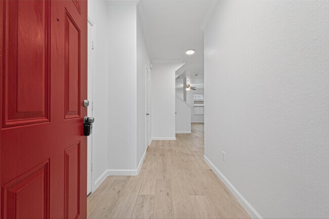 Building Photo - 16827 Libson Falls Dr