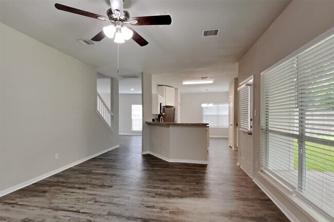 Foto del edificio - 16023 Willowpark Dr