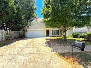 Building Photo - 5622 Wallace Cabin Dr