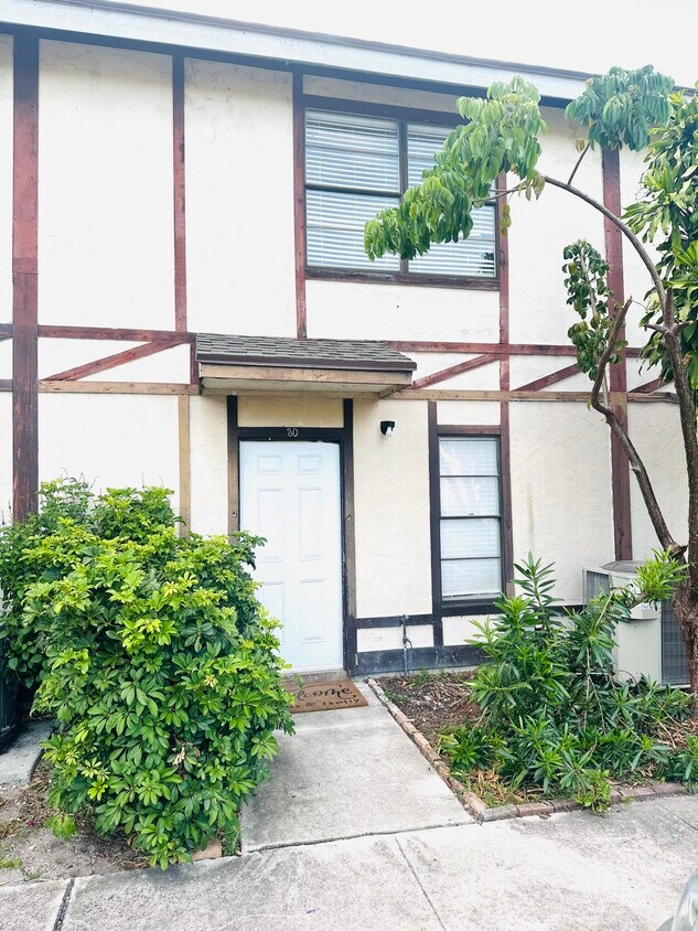 Foto principal - 5145 Breckenridge Pl