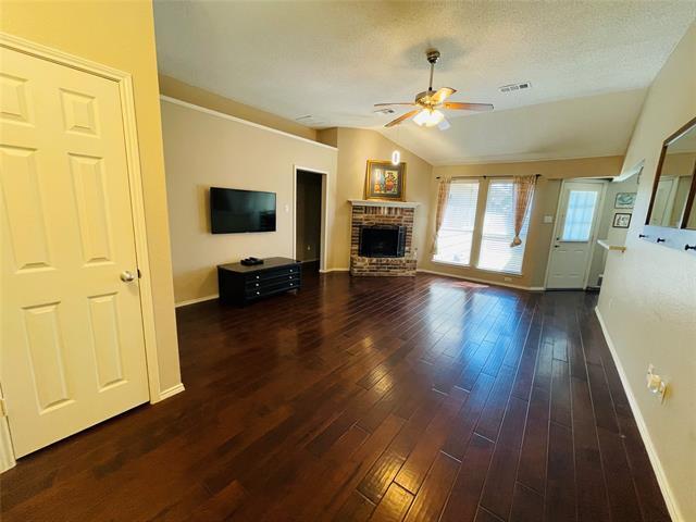 Building Photo - 2902 Goldenwave Dr