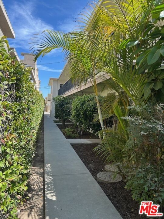 Foto del edificio - 1412 Brockton Ave