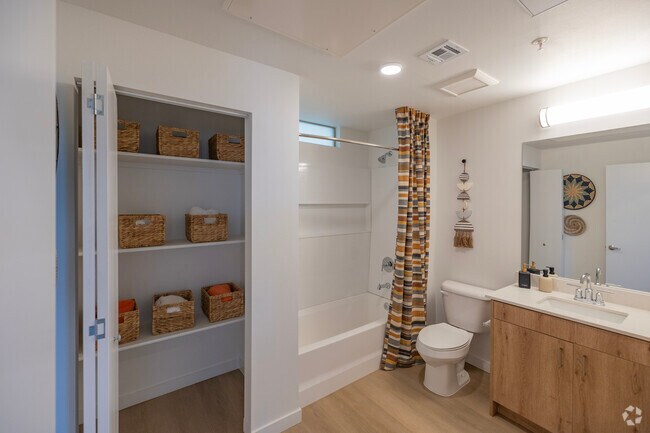 2 BR, 2 BA - 978SF - Encanto at Mesa Del Sol