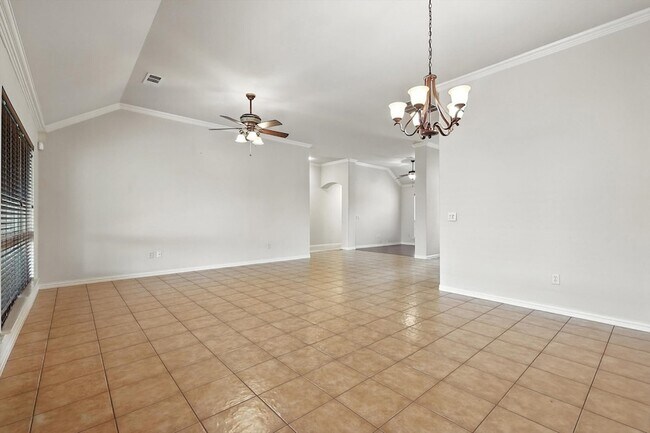 Building Photo - 10000 La Jolla Way