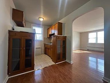 Foto del edificio - 6536 Crescentville Rd