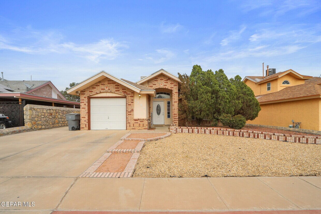 Foto principal - 3286 Sal Berroteran Dr