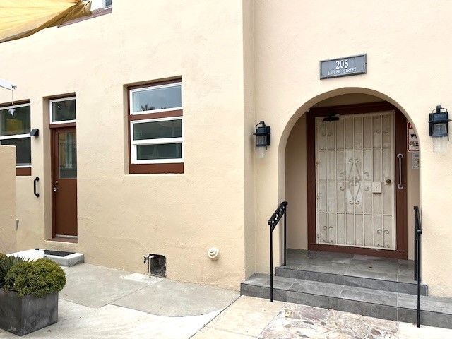 Foto principal - 205 Laurel St