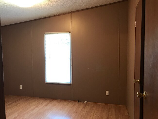 Building Photo - 2426 Villa Rd