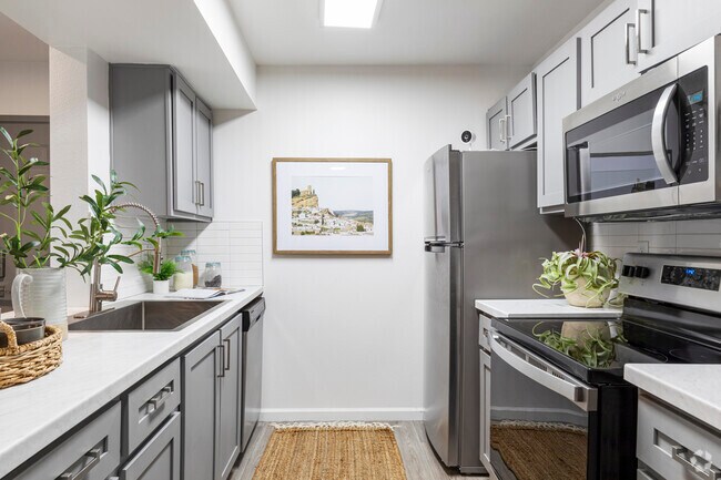 Interior Photo - Lumen