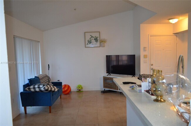 Foto del edificio - 771 N Pine Island Rd
