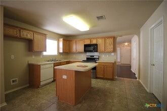 Building Photo - 249 Val Verde Dr
