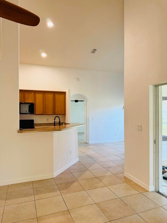 Foto del edificio - 207 Alcantarra St NW