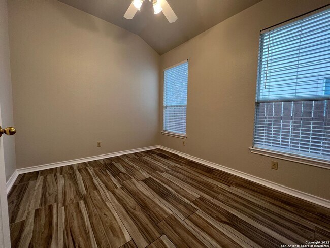 Foto del edificio - 2 Bedroom 2 Bath with Garage