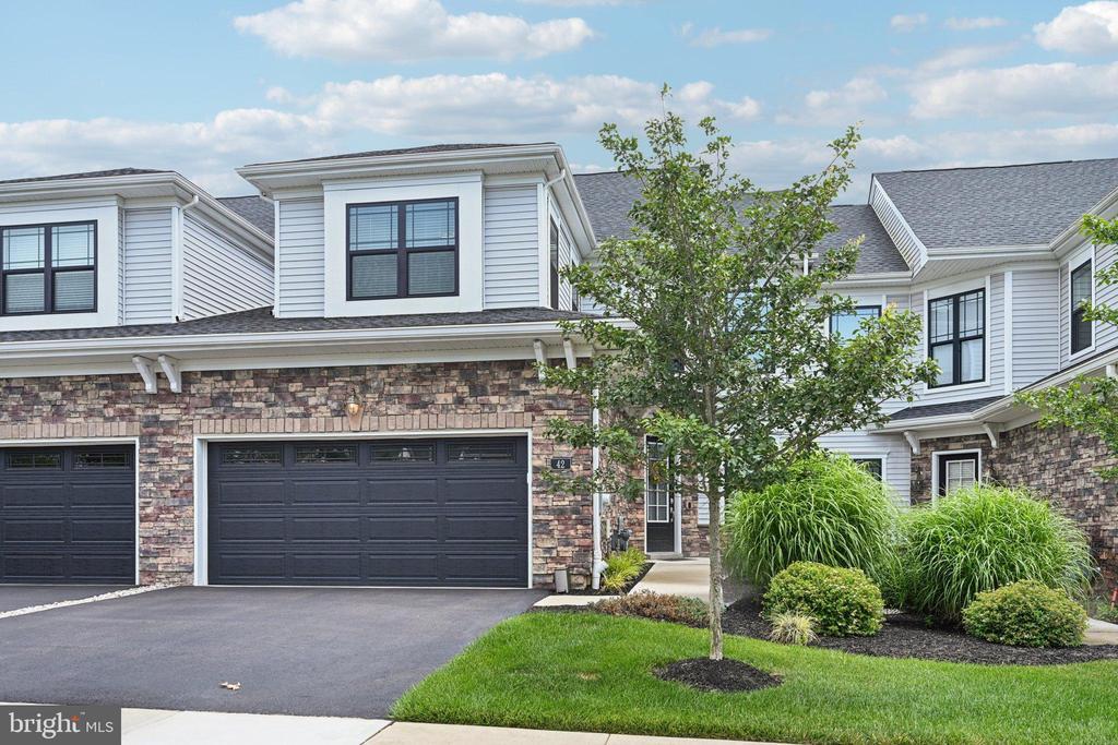 Foto principal - 42 Dogleg Ln