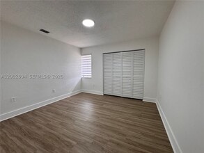 Building Photo - 3632 SW 87th Ct