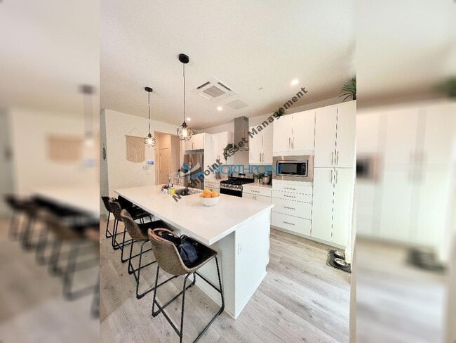 Building Photo - 192 Log Pond Ln