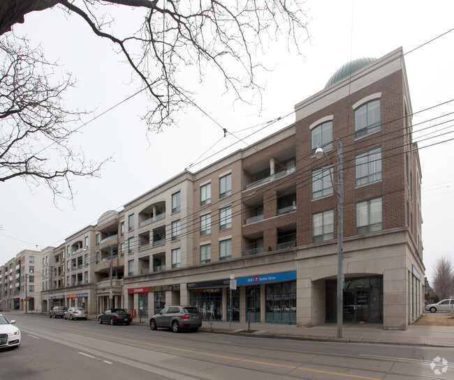 Building Photo - The Beach Condominiums 1