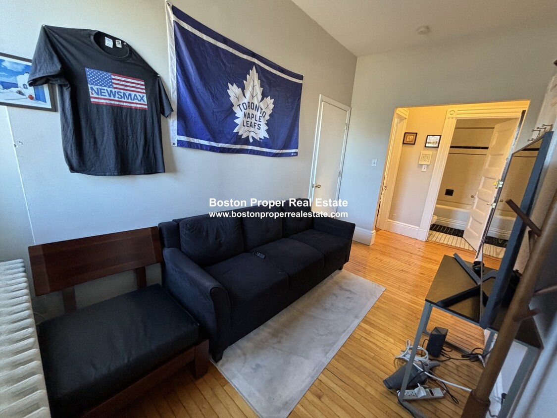 Foto principal - 583 Beacon St