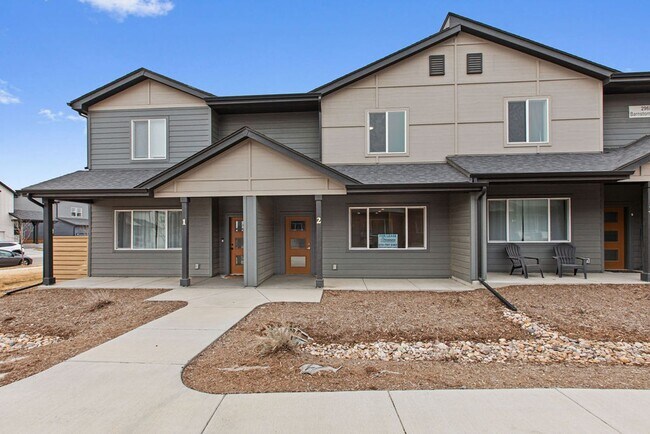 Foto del edificio - Two Story Town Home North Fort Collins
