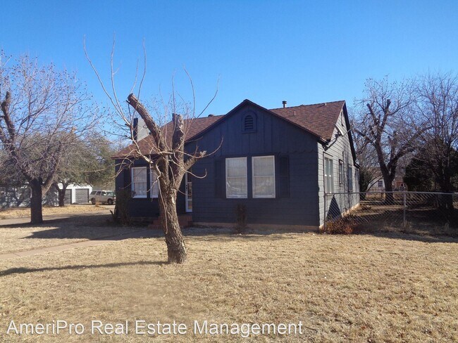 Building Photo - 3 br, 2 bath House - 1801 CHESTNUT ST