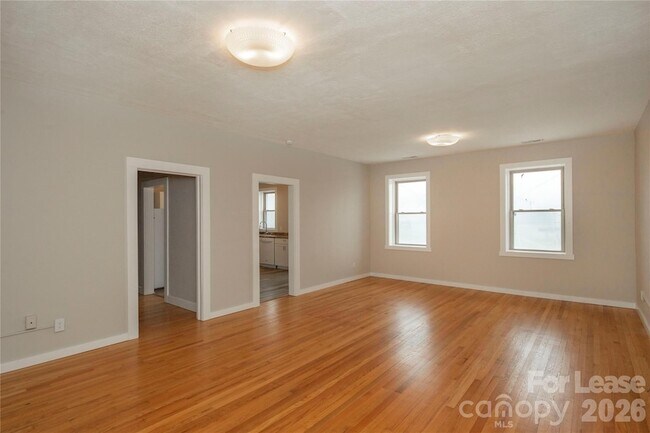 Foto del edificio - 212 S Broad St