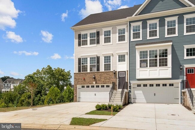 Foto del edificio - 7736 Meander Ct S