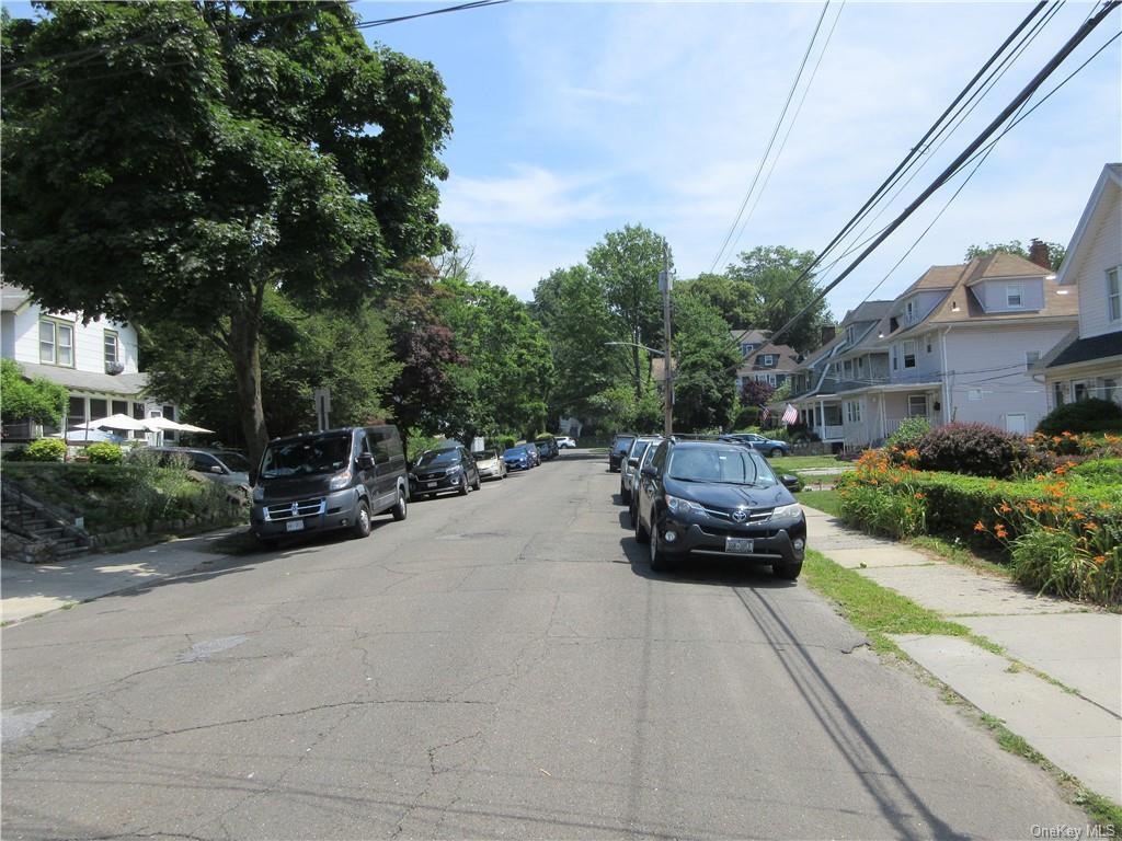 Primary Photo - 51 Howard Pkwy