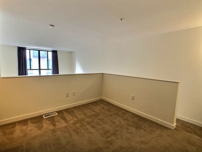 Building Photo - Modern Loft in Historic Plant 51 in Downto...