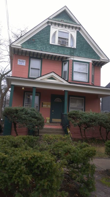 Primary Photo - 204 N Ingalls St