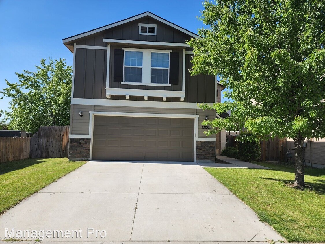 Primary Photo - 3 br, 2.5 bath House - 10001 W. Irving St.
